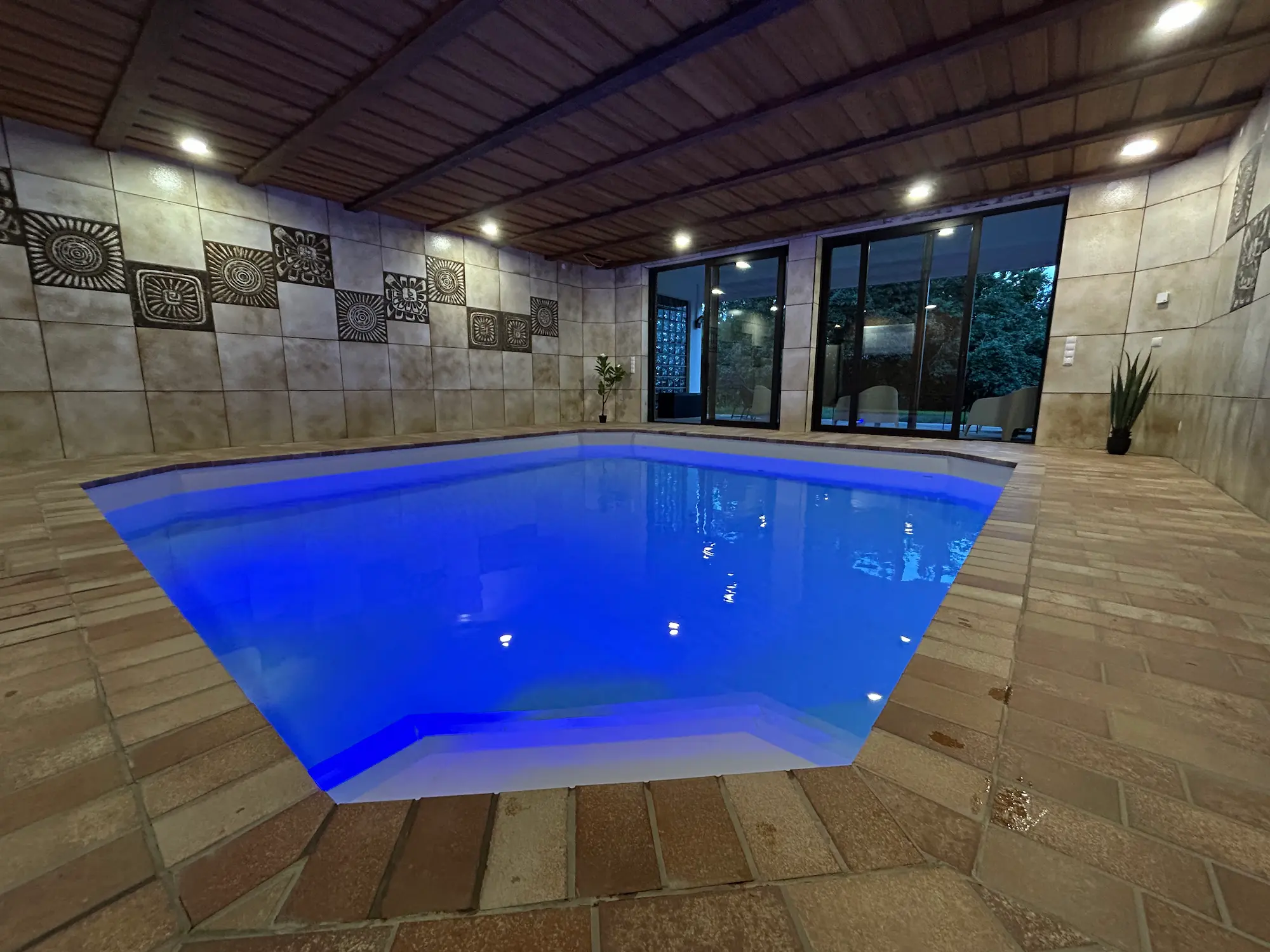 Schwimmbad – Ferienhaus Wanderath N°10a