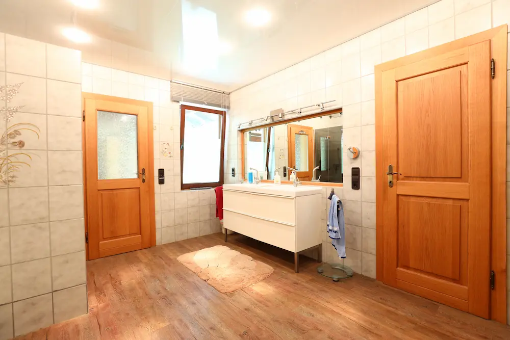 Badezimmer im Ferienhaus Leimbach N°6